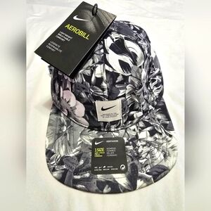 NIKE Golf Women's Aerobill Heritage86 Cap Hat Floral  1Size